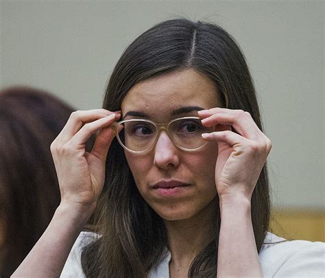 Experts React: New Insights on the Jodi Arias Crime Scene Photos - 4bwa4qv
