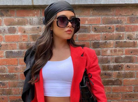 Chloe Koyce - Get to know her as she answers 10 questions