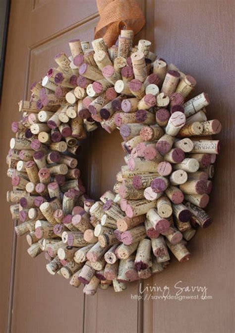 венок из винных пробок | Wine cork wreath, Wine cork diy, Cork wreath