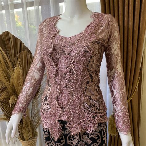 Jual Kebaya Modifikasi Payet | Kebaya Bali Modern | Kebaya Payet ...