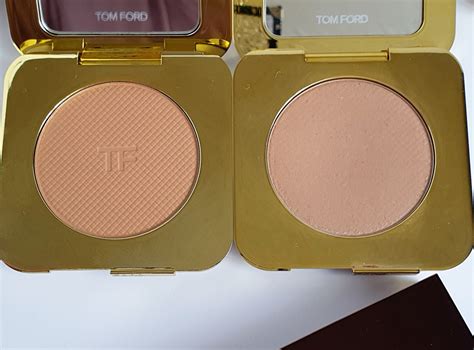 Сравнение двух бронзирующих пудр Soleil Glow Bronzer Small Terra и Gold ...