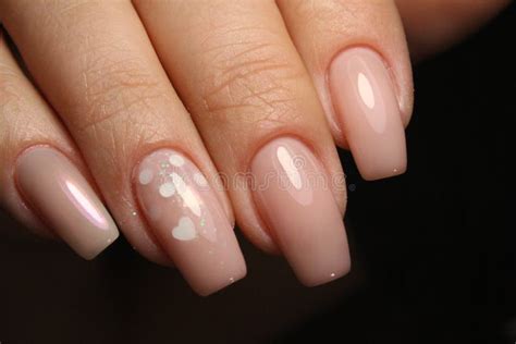Manicure Affascinante Delle Unghie Immagine Stock - Immagine di bello ...