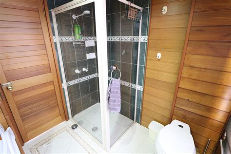 Cool Change - Eildon Houseboat Sales