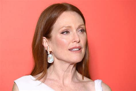 Actress Julianne Moore Reveals Her Children's Book 'Freckleface
