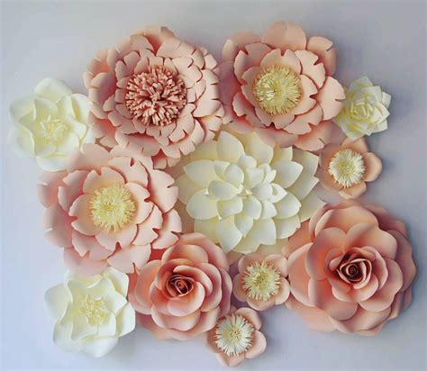 Изработвам всякакви цветя от хартия по поръчка.🌸😃 Цветя от хартия могат ...