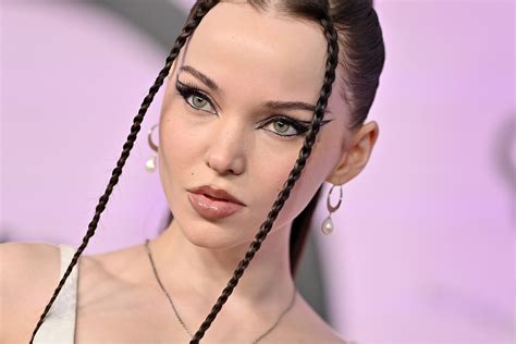 Dove Cameron Haircut