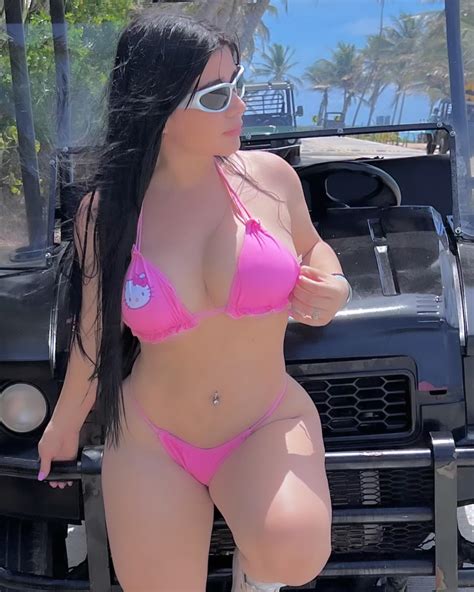 Beba Santander 🐰 (@bebasantander) • Threads, Say more