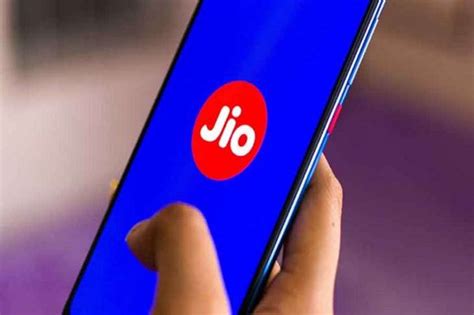 reliance jio announces largest  launch   true  services