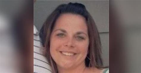 Lynette Bell Obituary - Visitation & Funeral Information