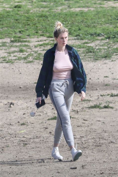 Ireland Baldwin Paparazzi Braless Shots - Thefappening.link