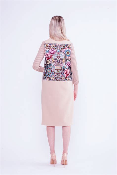 Štýlová nude vesta so SUGARD SKULL - mimi-original.com