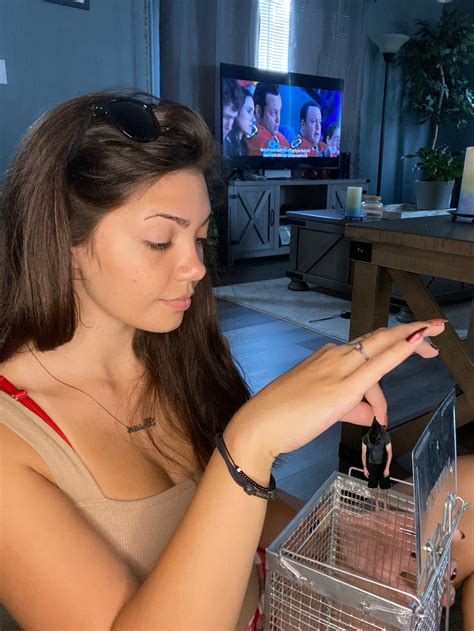 We explain how to play the interactive giantess correctly 20