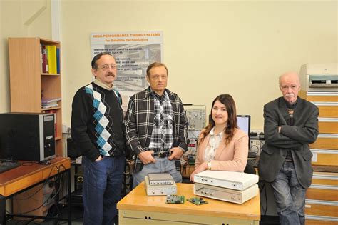 Mana pieredze: Zina un parāda, kur atrodas satelīts :: Dienas Bizness