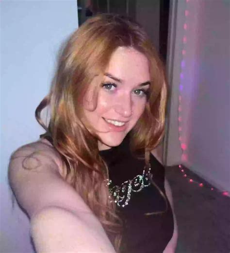 Woman with two vaginas reveals doctors told her she could miscarry if