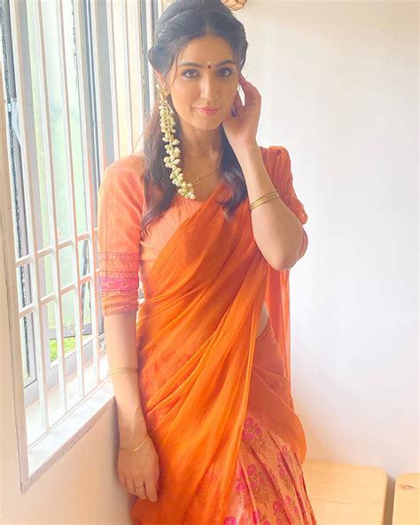 Amy Aela Hotest Photos Collection