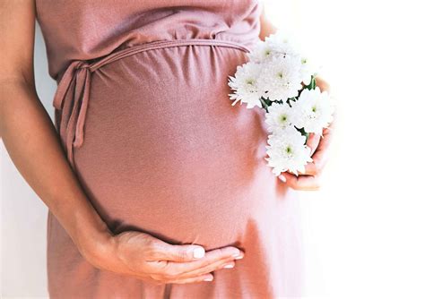 Essential Oils to Avoid During Pregnancy — Moody Sisters Skincare