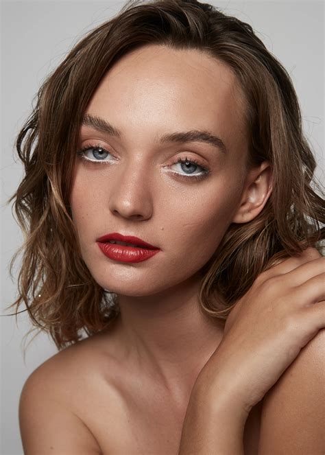 Leah Taylor hair and makeup artist beauty — LEAH TAYLOR Leah Taylor