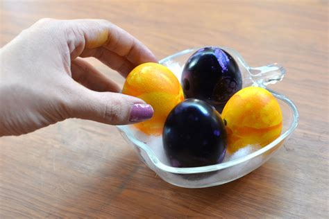food color eggs 9