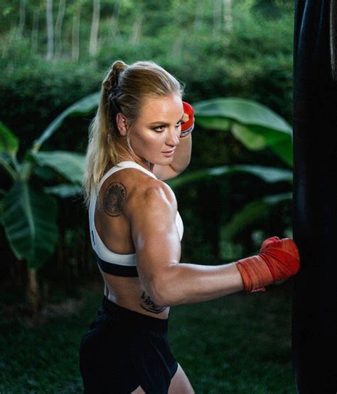 [100+] Valentina Shevchenko Pictures | Wallpapers.com