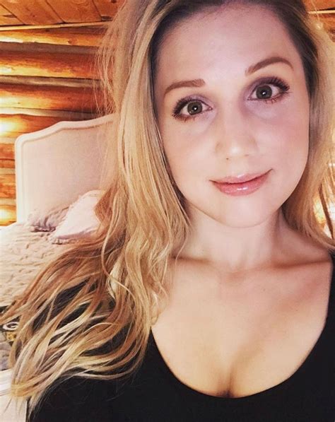 Peony ASMR - Buymeacoffee