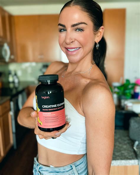 Nicole Desmond (@colieycole) • Instagram photos and videos