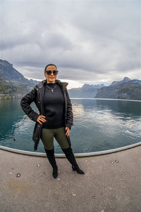 TW Pornstars - Lisa Ann. Twitter. Feeling good-natured #Switzerland