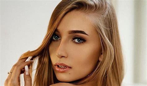 Aleksandra Mucha - Bio, Age, Height | Models Biography