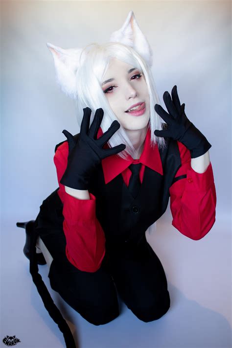 Cerberus from Helltaker by - 'Enafox' : r/CosplayForEveryone