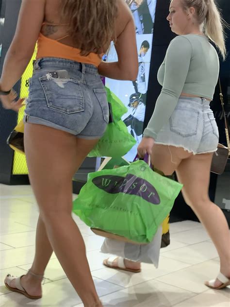 Thick tan beauty in short shorts - Short Shorts & Volleyball - Forum