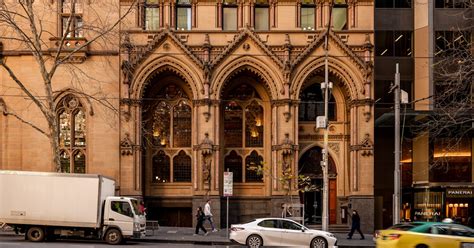 reine la rue melbourne urban list melbourne