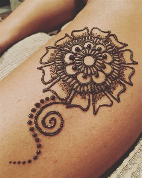 Simple Flower Henna Patterns