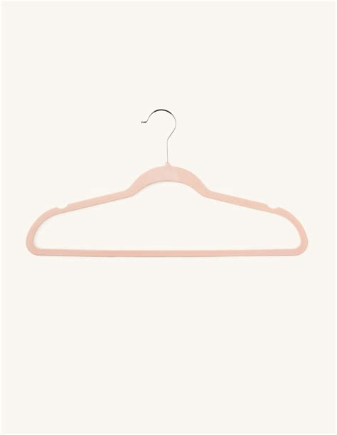 Hanger | Velour. 45 x 25 cm. | Nude
