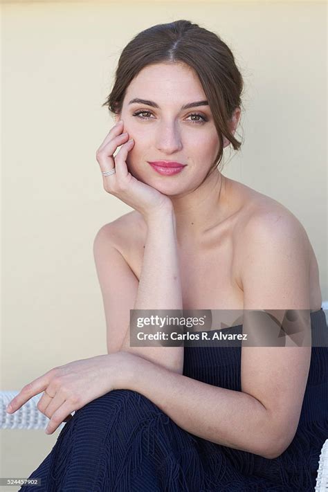 spanish actress maria valverde poses   portrait session