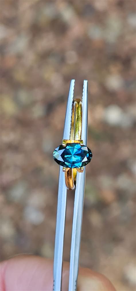 1.38ct Gorgeous Teal Blue Sapphire