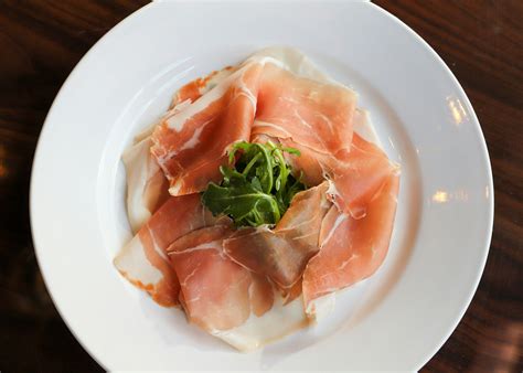 Trattoria Stella - Traverse City, Michigan - Arrivalguides.com