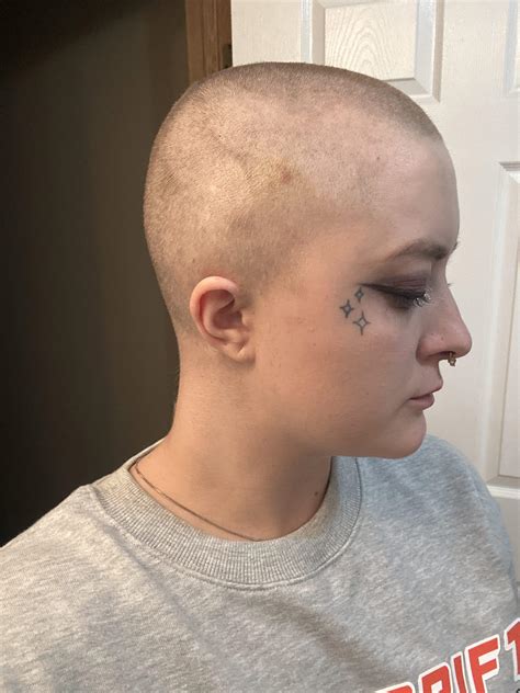 The surprising women buzzed head trend that is taking over Hollywood