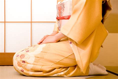 美しく疲れない、正座のコツ | きもの着方教室 いち瑠