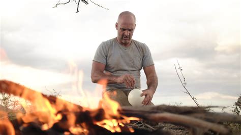 La nueva temporada de "Todos contra Ed Stafford" llega a Discovery