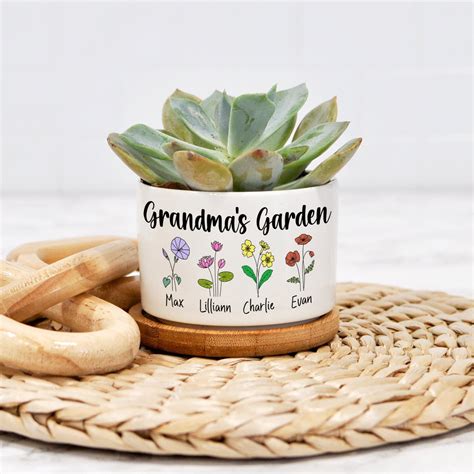 Grandma's Garden Mini Planter | Gift for Grandma – Intricut Creations