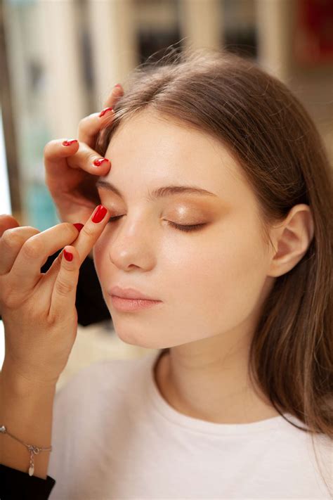 What Is Eyeshadow Primer? Why You Need One