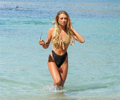 Georgia Harrison Hot Bikini Body - Hot Celebs Home