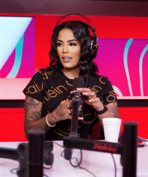 Mami Kim la hermana de Yailin en tendencia