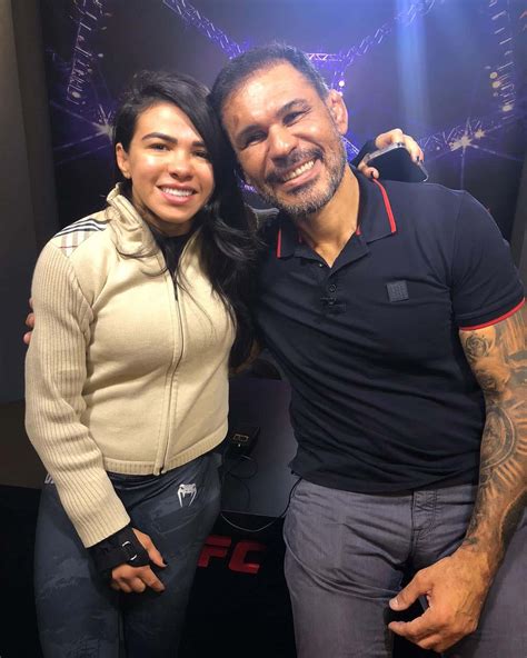 Download Antônio Rodrigo Nogueira Smiling With Wife Wallpaper