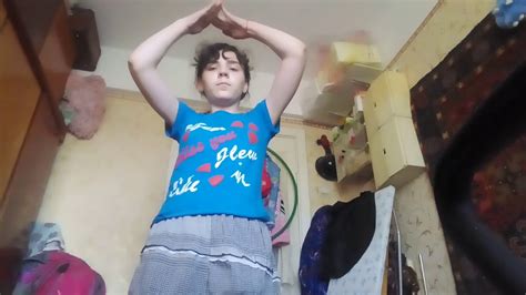 Танцую под песню "я ракета" - YouTube