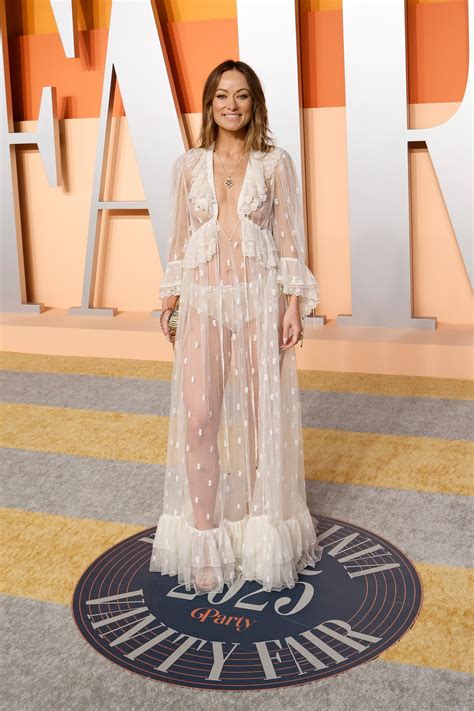 Estrellas que han dejado poco a la imaginación en vestidos