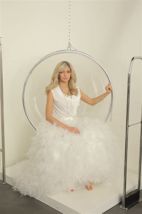 Вера Брежнева (Vera Brezhneva) - Фотосессия для журнала Домашний Очаг