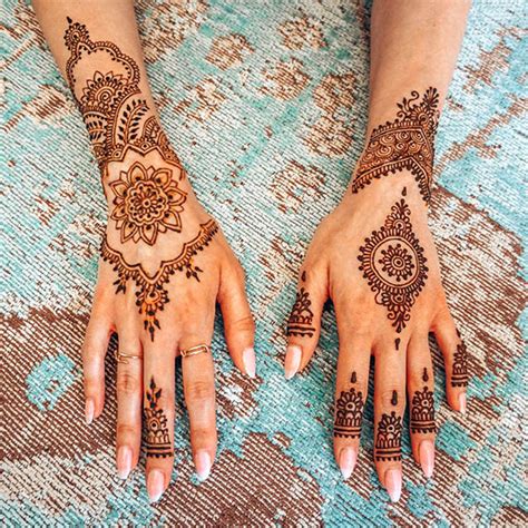 henna art workshop  marrakech horizon hoppers