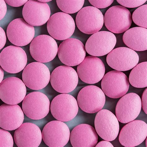 photo full frame  circular pink tablet