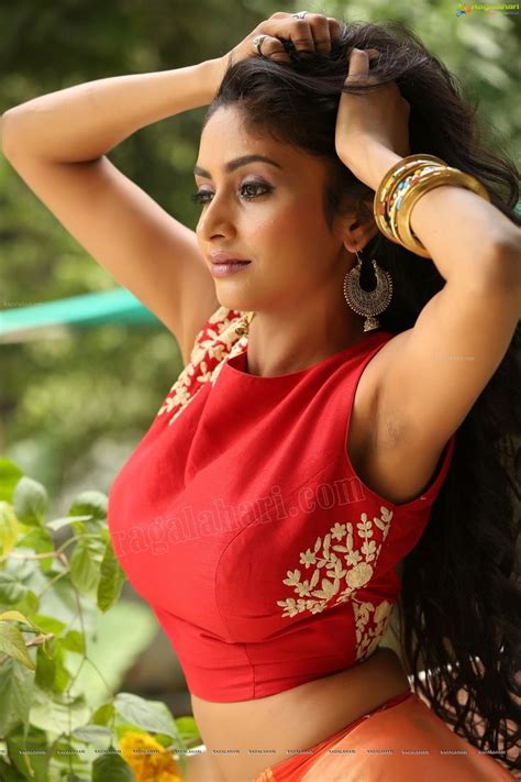 Pin by Vidyasagar G on Hot actress | Actresses, Indian actress photos ...