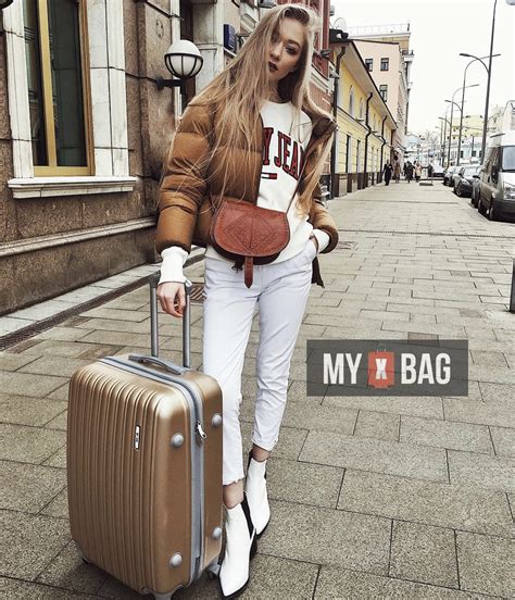 Купить чемодан на колесах в Ростове-на-Дону недорого - Myxbag